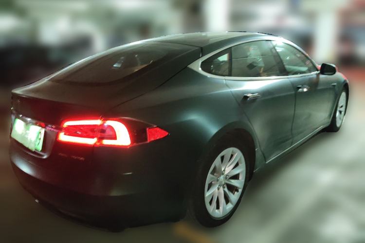 Used Tesla Model S 2019 Long-Range Version Rear Right 45 Deg