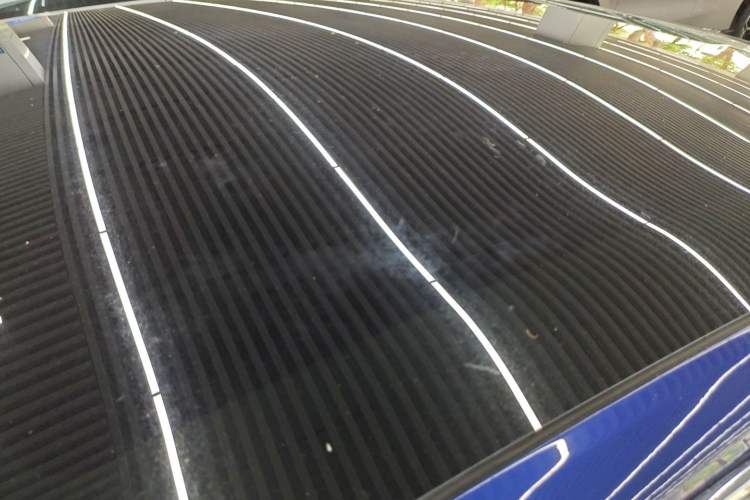 Used Tesla Model S 2019 Long-Range Version Roof