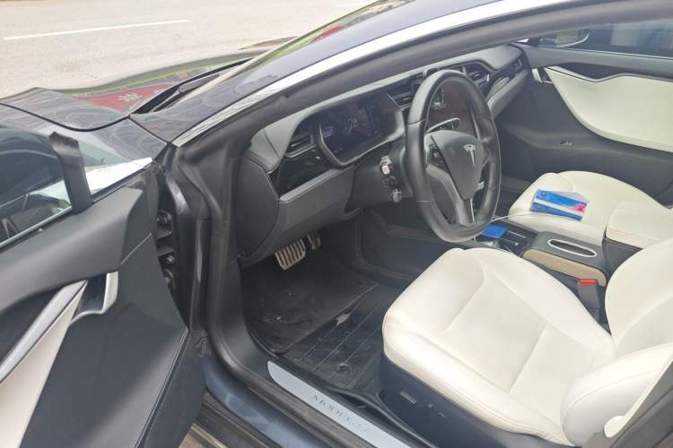 Used Tesla Model S 2019 Performance High-Performance Edition Driver Seat