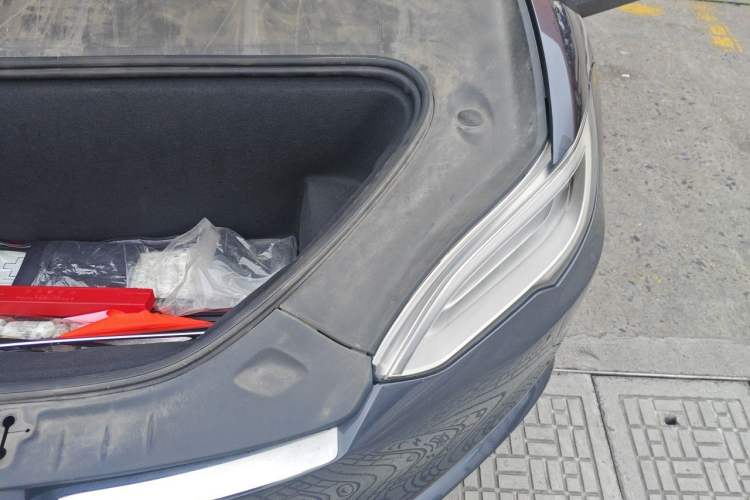 Used Tesla Model S 2019 Performance High-Performance Edition Engine Bay Left