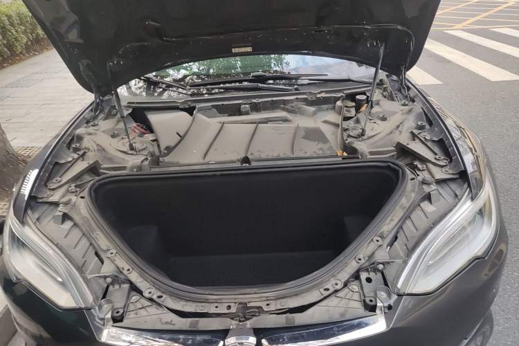 Used Tesla Model S 2019 Performance High-Performance Edition Engine Bay