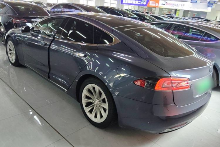 Used Tesla Model S 2019 Long-Range Version Exterior 2