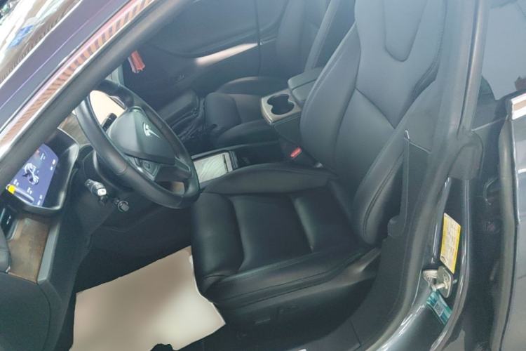 Used Tesla Model S 2019 Long-Range Version Left Front Seat