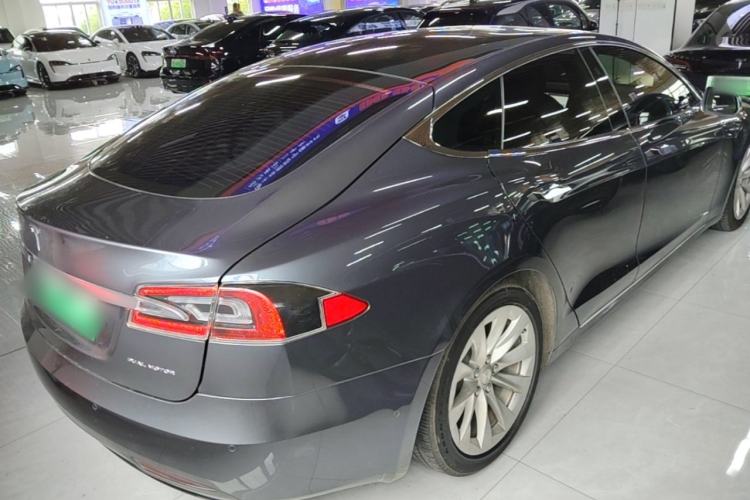 Used Tesla Model S 2019 Long-Range Version Rear Right 45 Deg