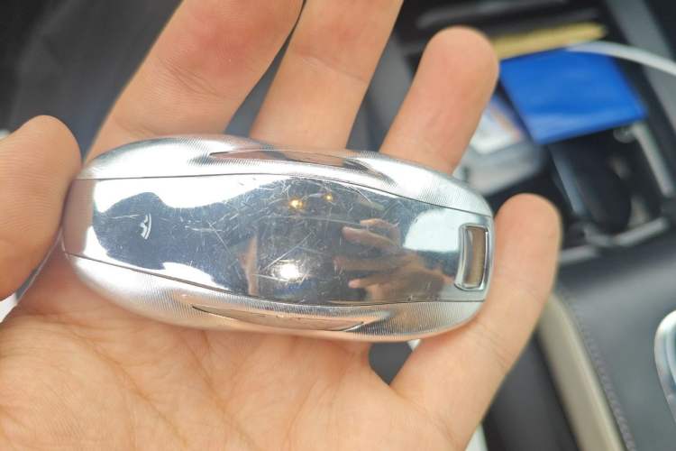 Used Tesla Model S 2019 Performance High-Performance Edition Vehicle Key
