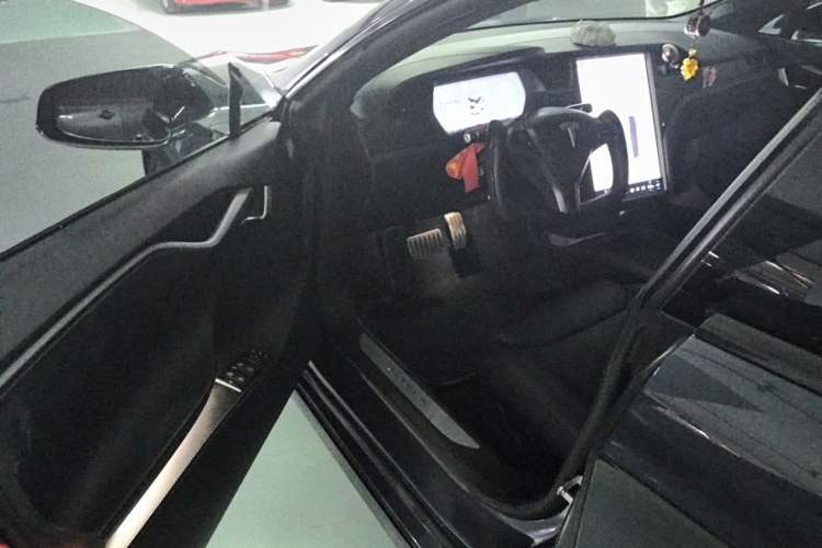 Used Tesla Model S 2019 Performance High-Performance Edition Driver Seat