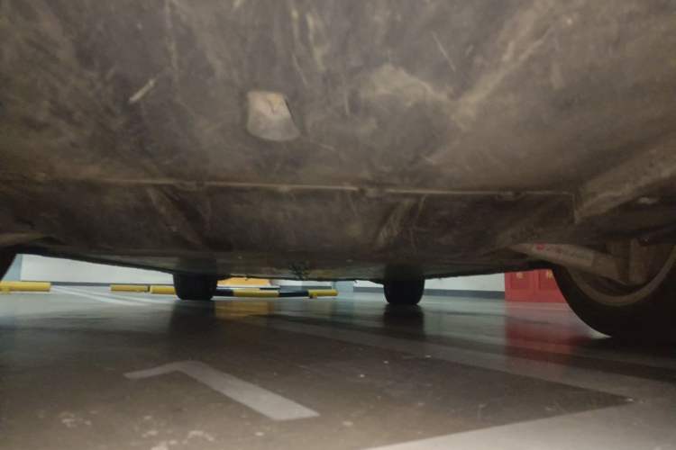 Used Tesla Model S 2019 Long-Range Version Chassis Rear