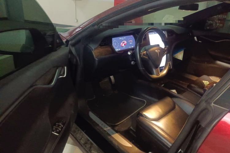 Used Tesla Model S 2019 Long-Range Version Driver Seat