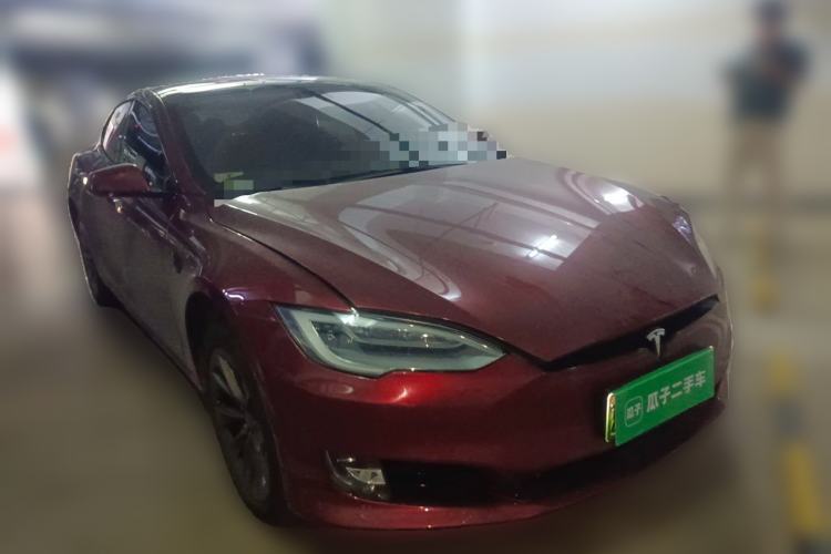 Used Tesla Model S 2019 Long-Range Version Front Right 45 Deg