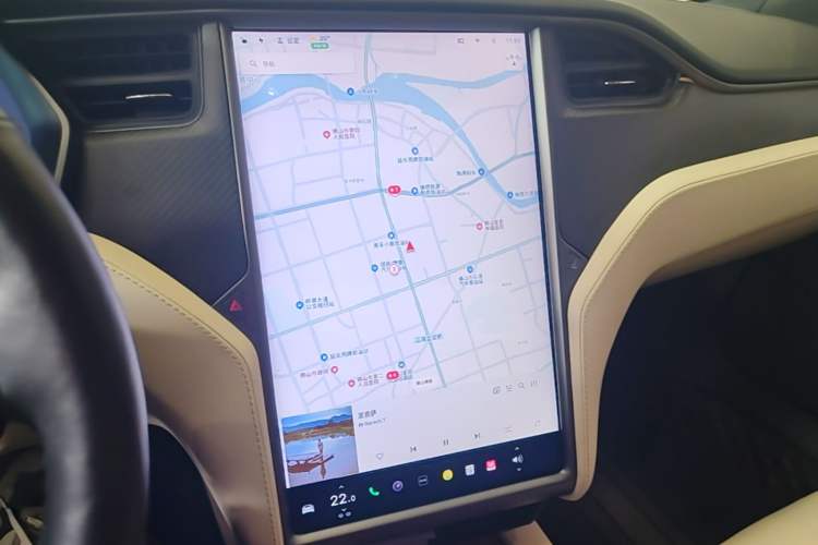 Used Tesla Model S 2019 Long-Range Version Audio And AC Panel