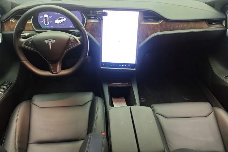Used Tesla Model S 2019 Standard Range Version Center Console
