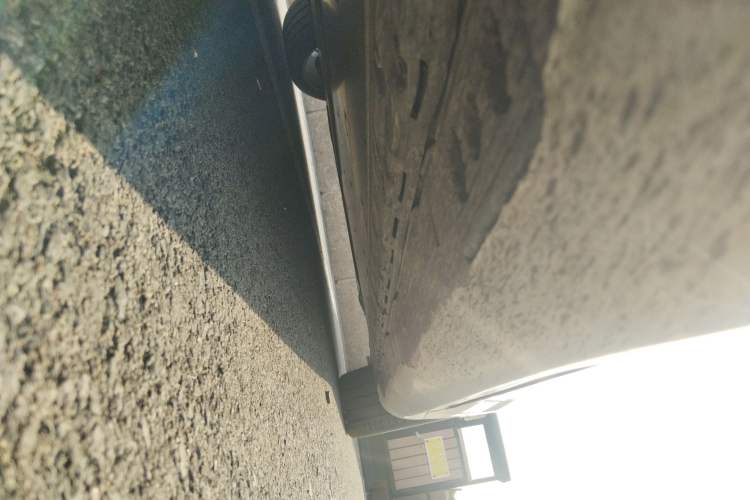 Used Tesla Model S 2019 Long-Range Version Chassis Front Left