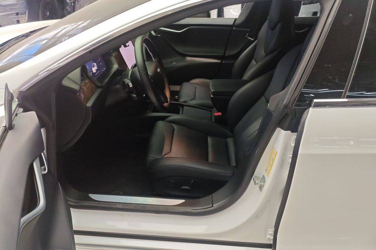 Used Tesla Model S 2019 Standard Range Version Driver Seat