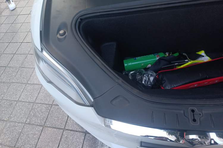 Used Tesla Model S 2019 Long-Range Version Engine Bay Right
