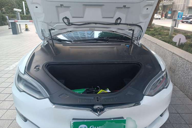 Used Tesla Model S 2019 Long-Range Version Engine Bay