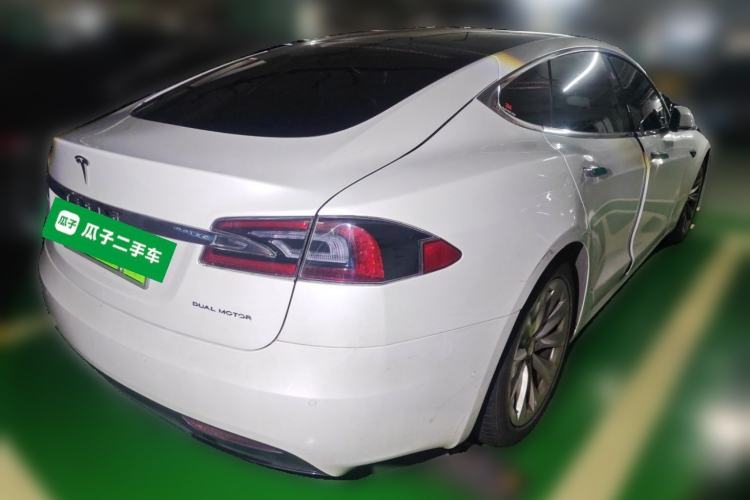 Used Tesla Model S 2019 Long-Range Version Rear Right 45 Deg