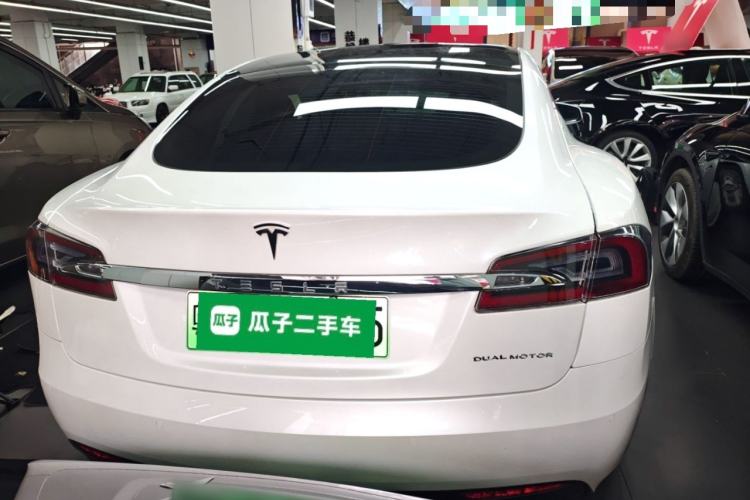 Used Tesla Model S 2019 Long-Range Version Rear