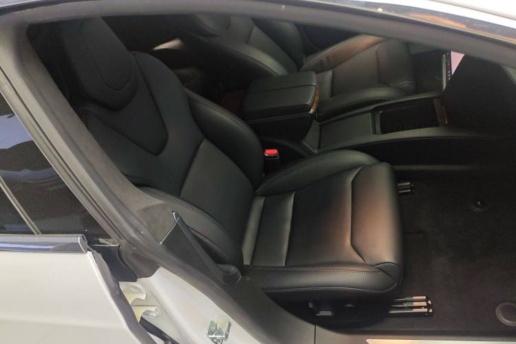 Used Tesla Model S 2019 Standard Range Version Right Front Seat
