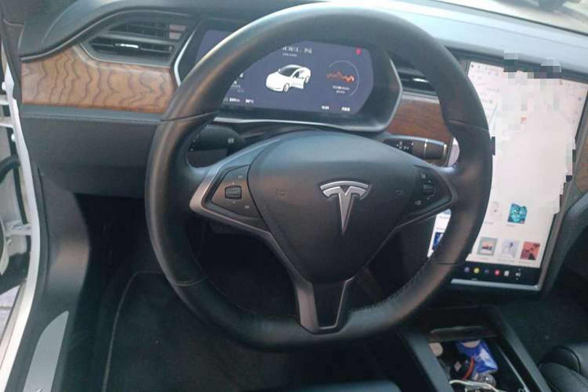 Used Tesla Model S 2019 Long-Range Version Steering Wheel