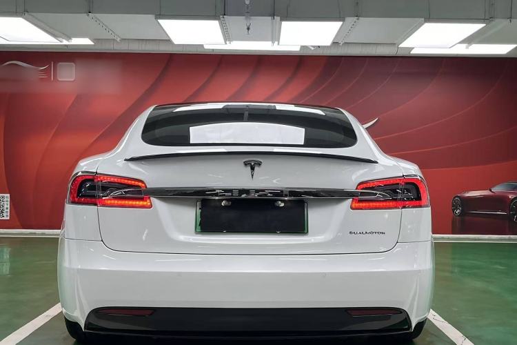 Used Tesla Model S 2019 Performance High-Performance Edition Trunk