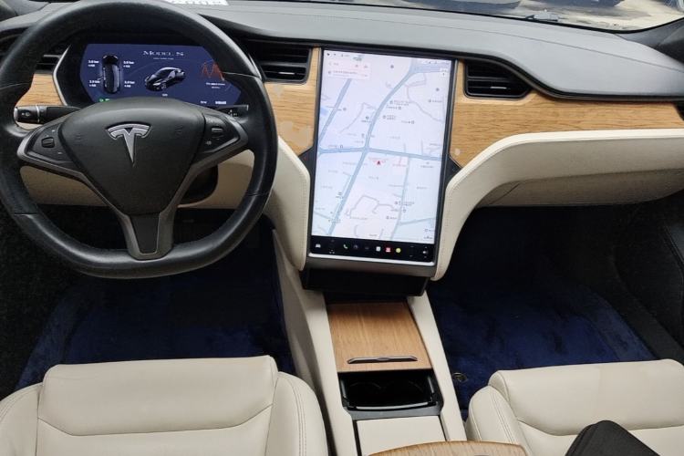 Used Tesla Model S 2020 Long-Range Upgrade Version Center Console