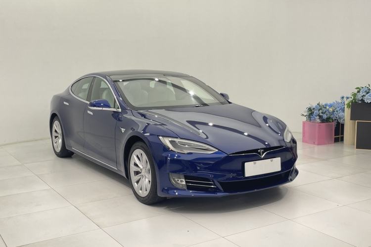 Used Tesla Model S 2020 Long-Range Upgrade Version Exterior 2