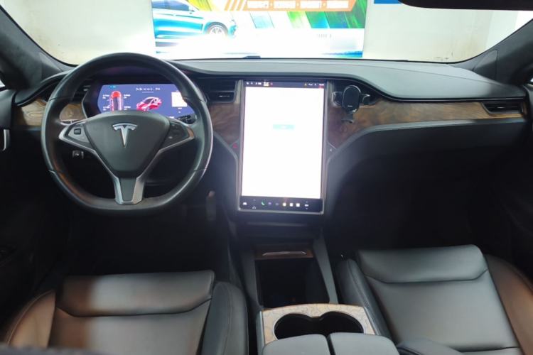 Used Tesla Model S 2020 Long-Range Upgrade Version Center Console