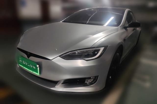 Używany Tesla Model S 2020 Long-Range Upgrade Version
