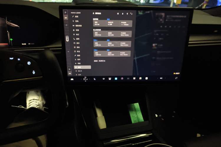 Used Tesla Model S 2023 Three-Motor All-Wheel-Drive Plaid Version Audio And AC Panel