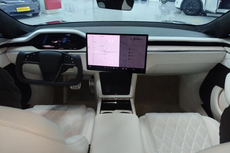 Used Tesla Model S 2023 Dual-Motor All-Wheel-Drive Version Center Console
