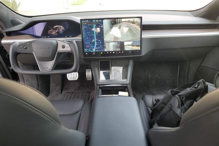 Used Tesla Model S 2023 Dual-Motor All-Wheel-Drive Version Center Console