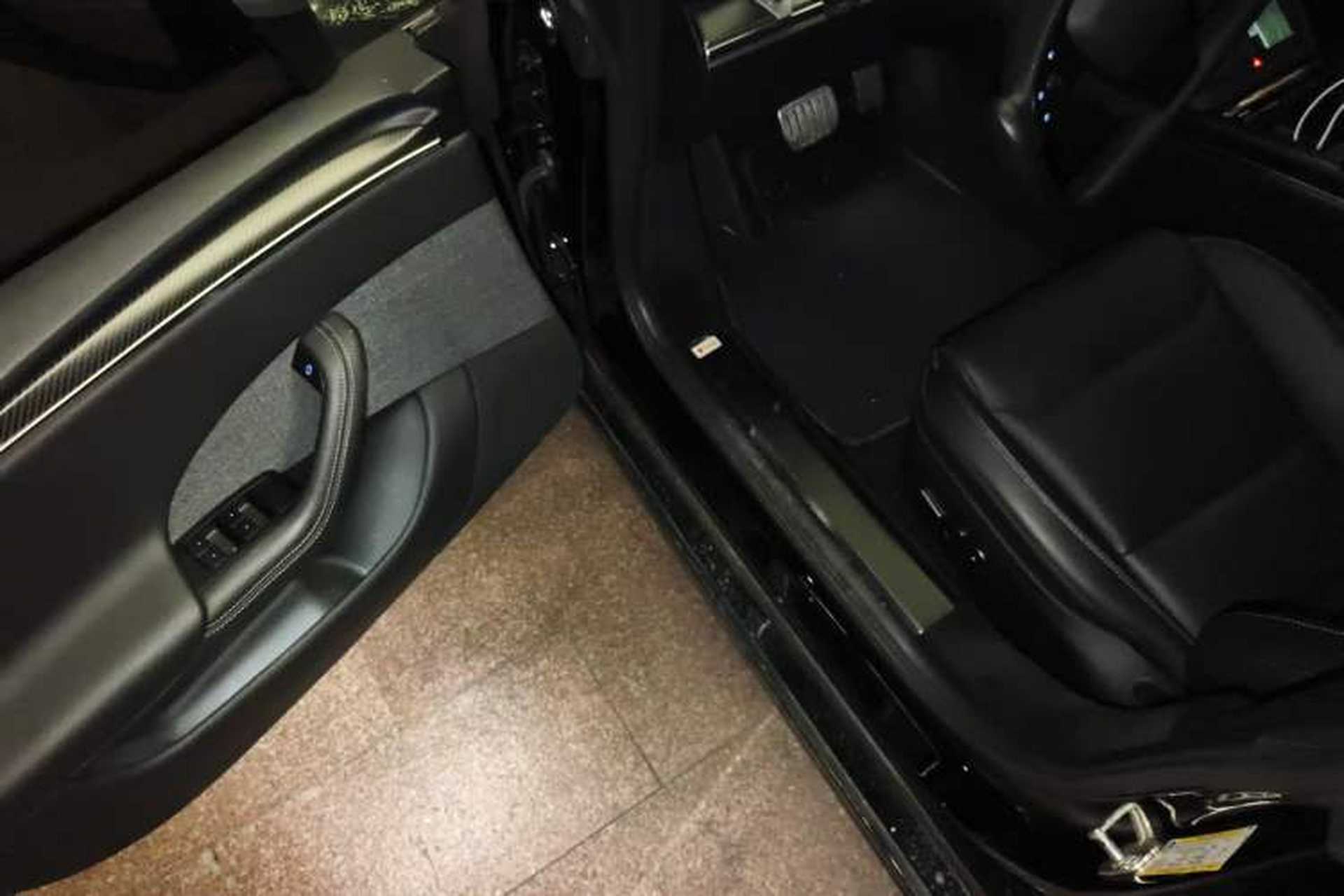 Used Tesla Model S 2023 Three-Motor All-Wheel-Drive Plaid Version Driver Seat