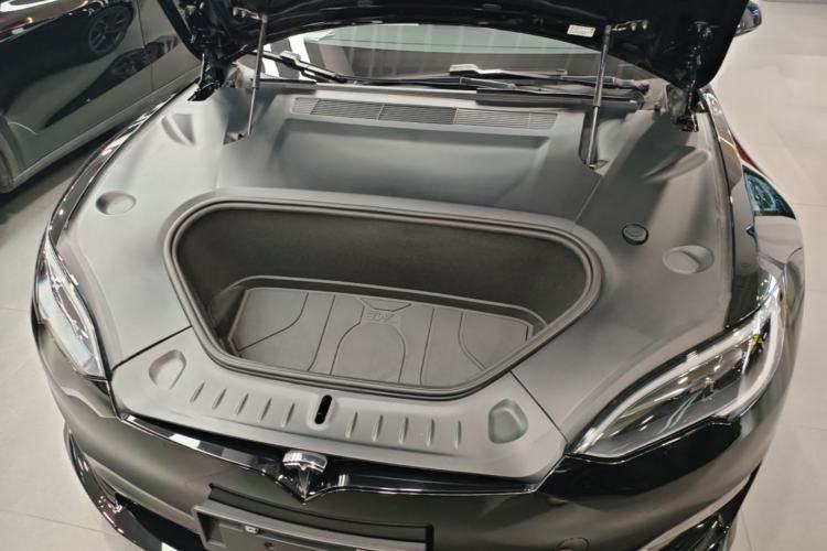Used Tesla Model S 2023 Three-Motor All-Wheel-Drive Plaid Version Engine Bay