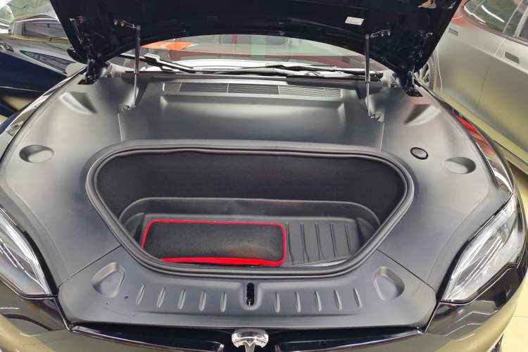 Used Tesla Model S 2023 Three-Motor All-Wheel-Drive Plaid Version Engine Bay