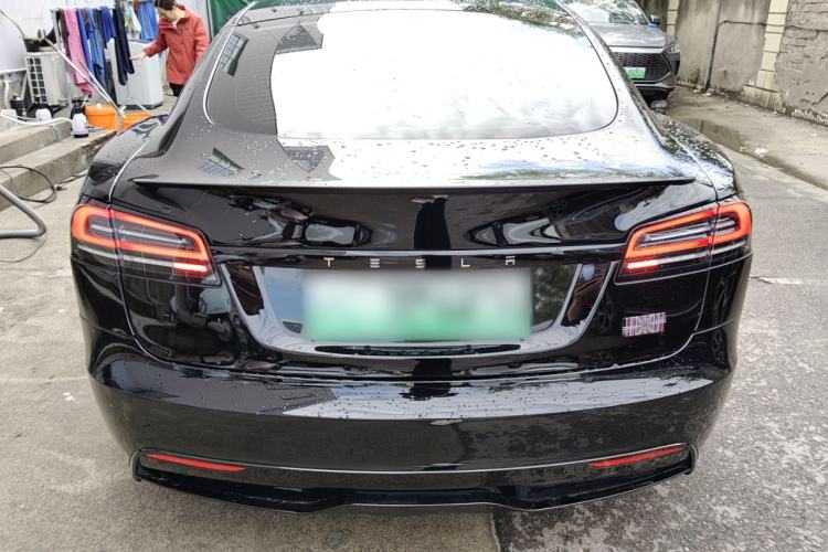 Used Tesla Model S 2023 Three-Motor All-Wheel-Drive Plaid Version Exterior 4