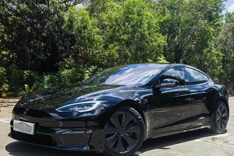 Used Tesla Model S 2023 Three-Motor All-Wheel-Drive Plaid Version Exterior 5