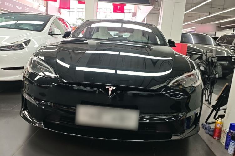 Used Tesla Model S 2023 Three-Motor All-Wheel-Drive Plaid Version Front