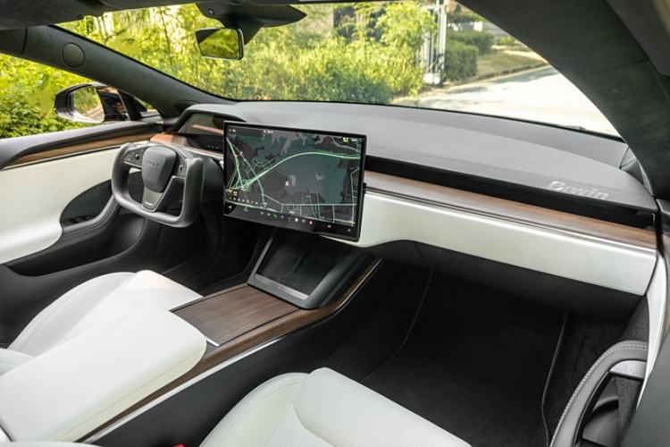 Used Tesla Model S 2023 Dual-Motor All-Wheel-Drive Version Interior 1