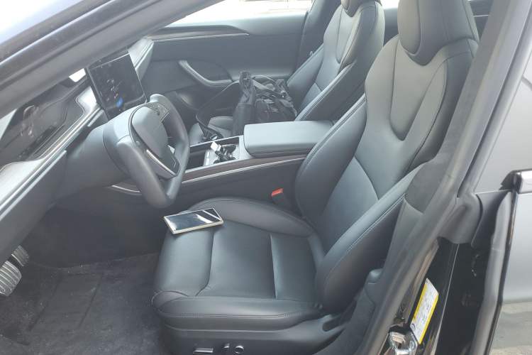 Used Tesla Model S 2023 Dual-Motor All-Wheel-Drive Version Left Front Seat