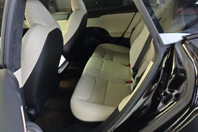 Used Tesla Model S 2023 Dual-Motor All-Wheel-Drive Version Left Rear Seat