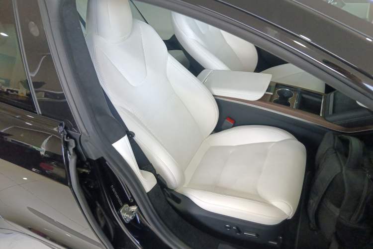 Used Tesla Model S 2023 Dual-Motor All-Wheel-Drive Version Right Front Seat