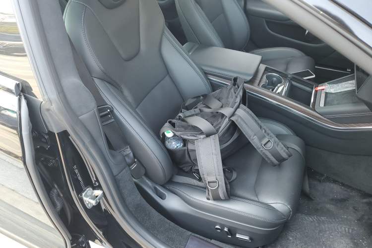 Used Tesla Model S 2023 Dual-Motor All-Wheel-Drive Version Right Front Seat