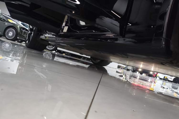 Used Tesla Model S 2023 Dual-Motor All-Wheel-Drive Version Right Side Sill