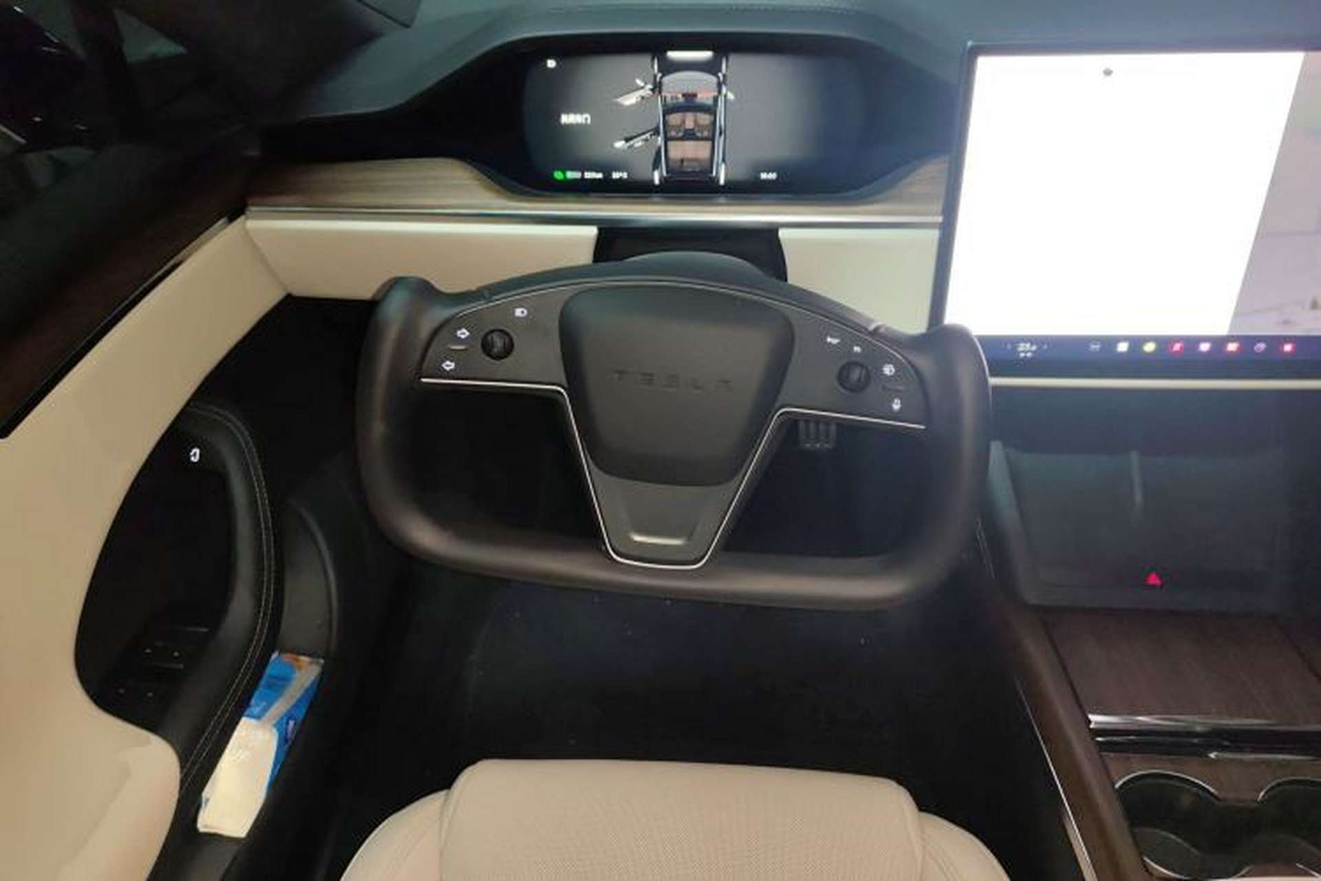 Used Tesla Model S 2023 Dual-Motor All-Wheel-Drive Version Steering Wheel
