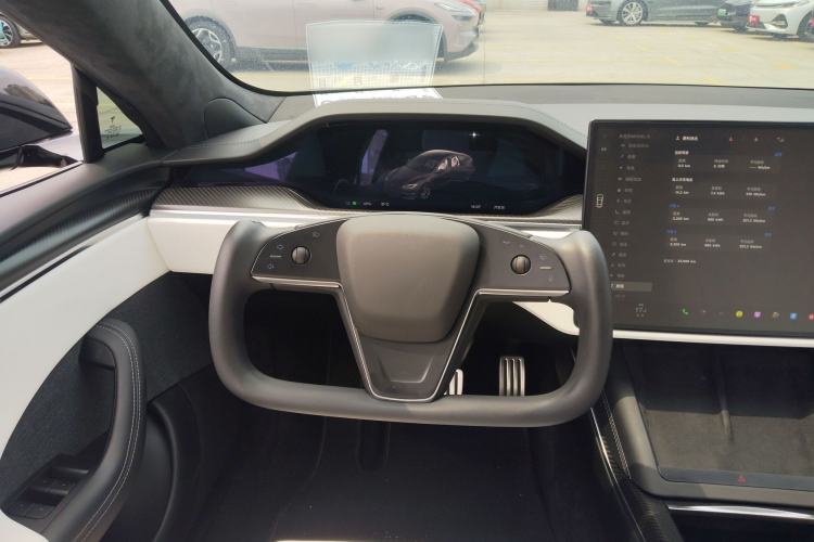 Used Tesla Model S 2023 Three-Motor All-Wheel-Drive Plaid Version Steering Wheel
