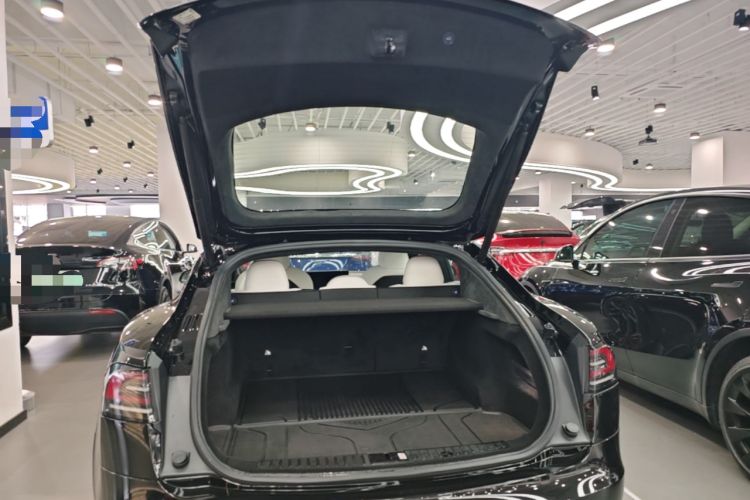 Used Tesla Model S 2023 Three-Motor All-Wheel-Drive Plaid Version Trunk