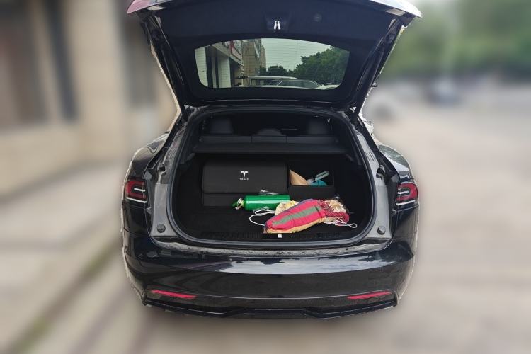 Used Tesla Model S 2023 Dual-Motor All-Wheel-Drive Version Trunk
