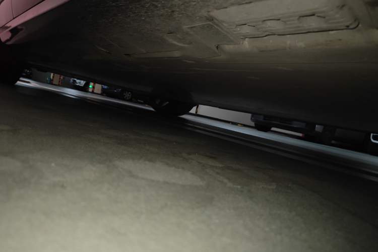 Used Tesla Model S 2023 Three-Motor All-Wheel-Drive Plaid Version Chassis Front Right