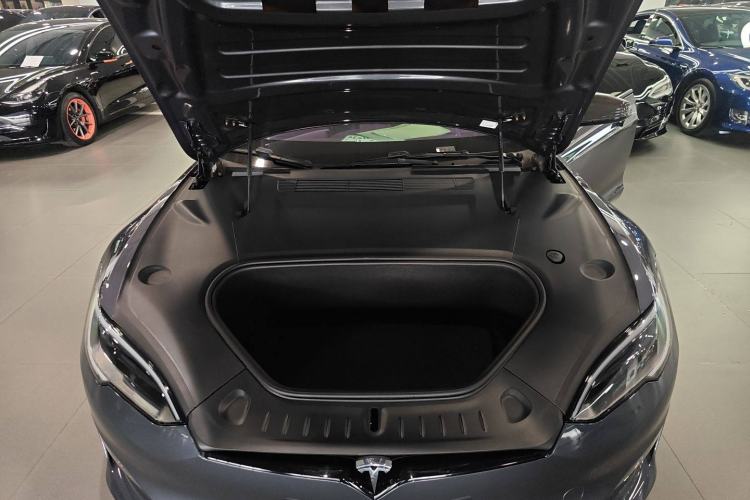 Used Tesla Model S 2023 Three-Motor All-Wheel-Drive Plaid Version Engine Bay