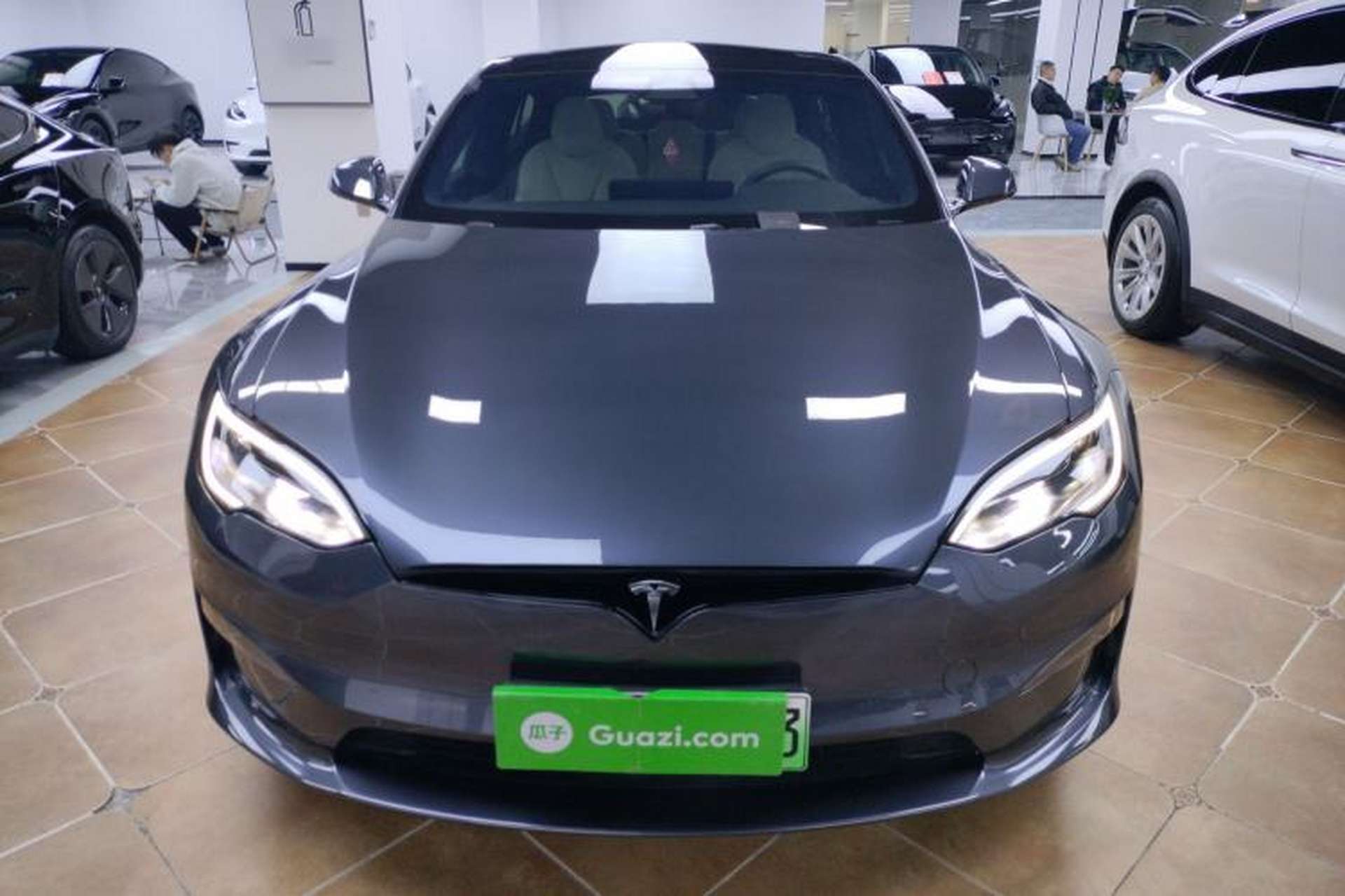 Used Tesla Model S 2023 Three-Motor All-Wheel-Drive Plaid Version Exterior 1